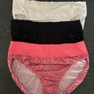 Warner's Blissful Benefits Dig-Free Comfort Wband w/Lace Microfiber Hi-Cut- XL